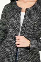 Chaqueta Chanel Bouclé con Cuello Neru Anatómico