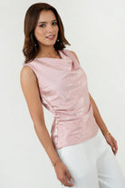 Blusa Escote Caída de Agua con Recogido Lateral