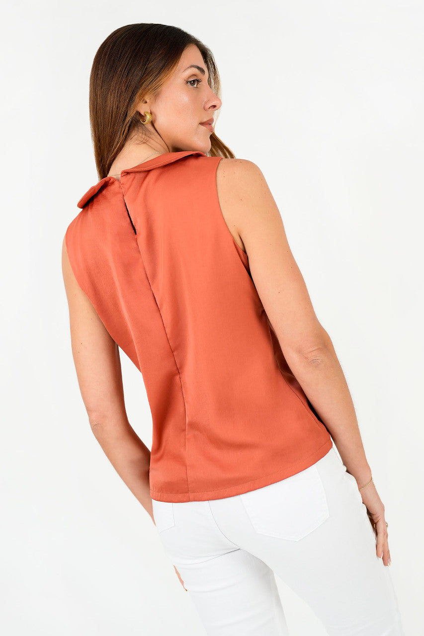 Blusa Satín Crepé Cuello BB con Cascada