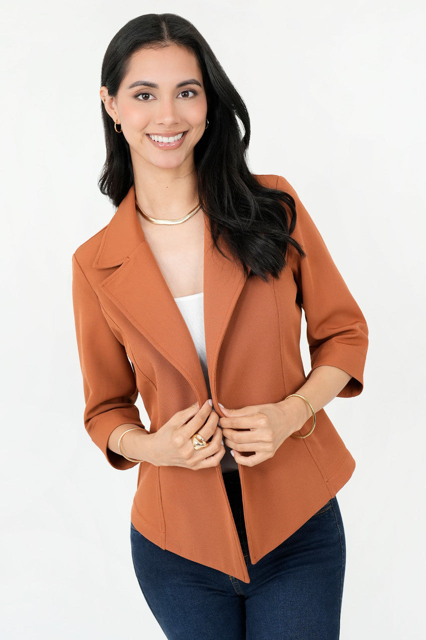 Chaqueta Manga 3/4 con Solapa de Muesca
