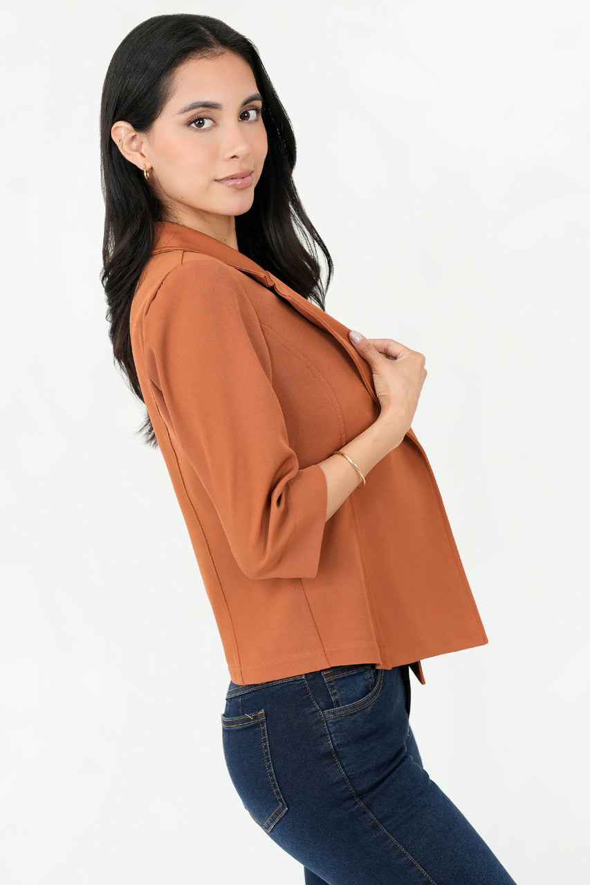 Chaqueta Manga 3/4 con Solapa de Muesca