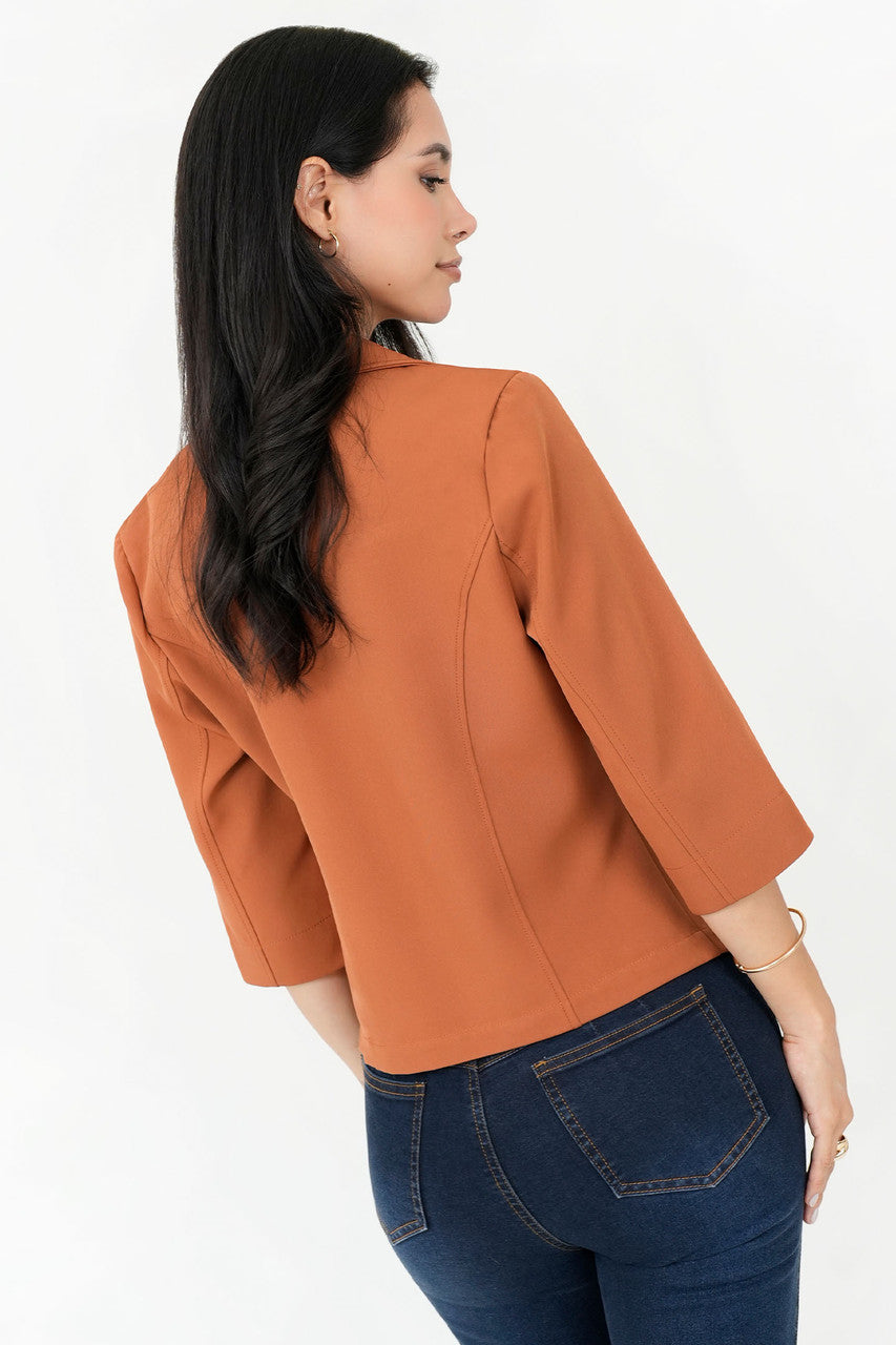 Chaqueta Manga 3/4 con Solapa de Muesca