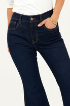Pantalón acampanado