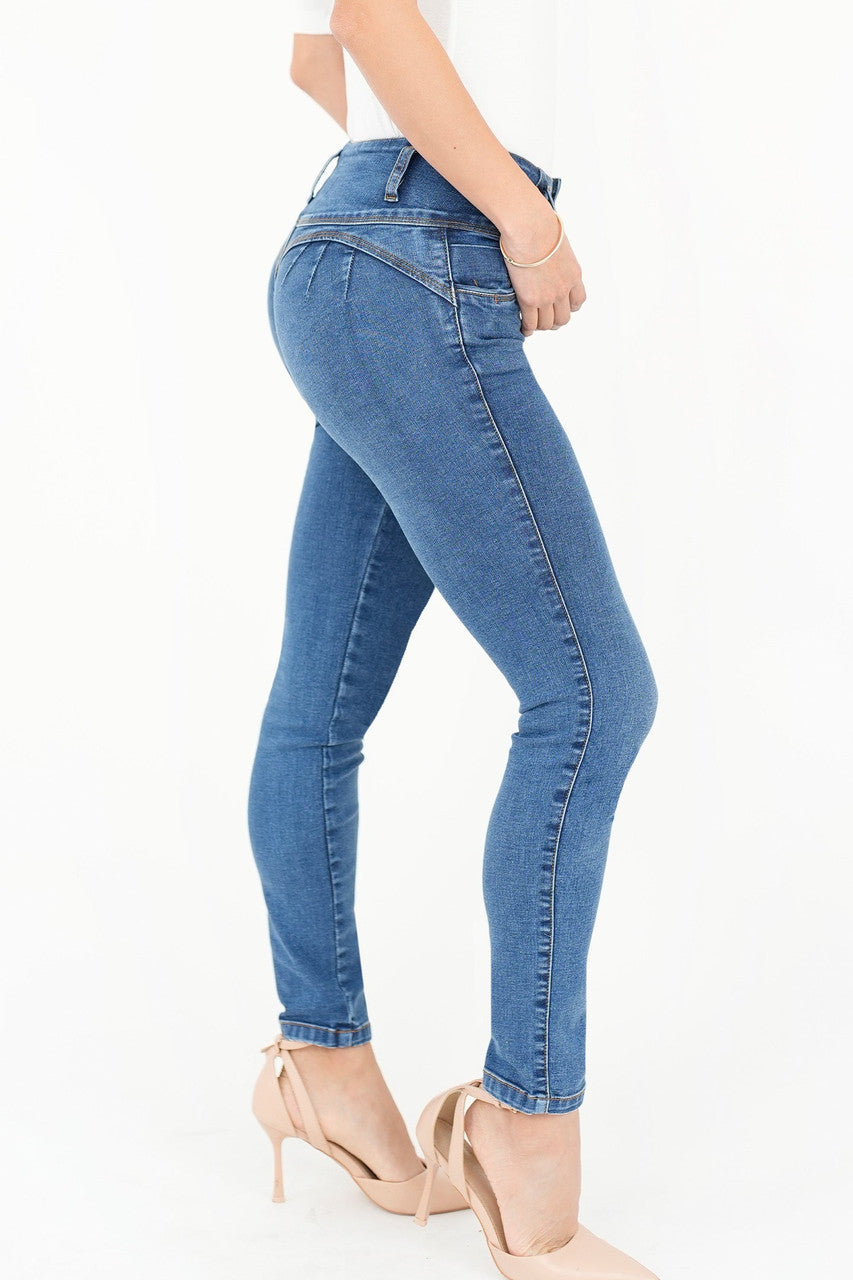 Pantalón Pitillo Cintura Alta Tres Botones