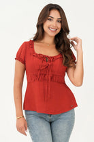 Blusa manga corta escote con bobito