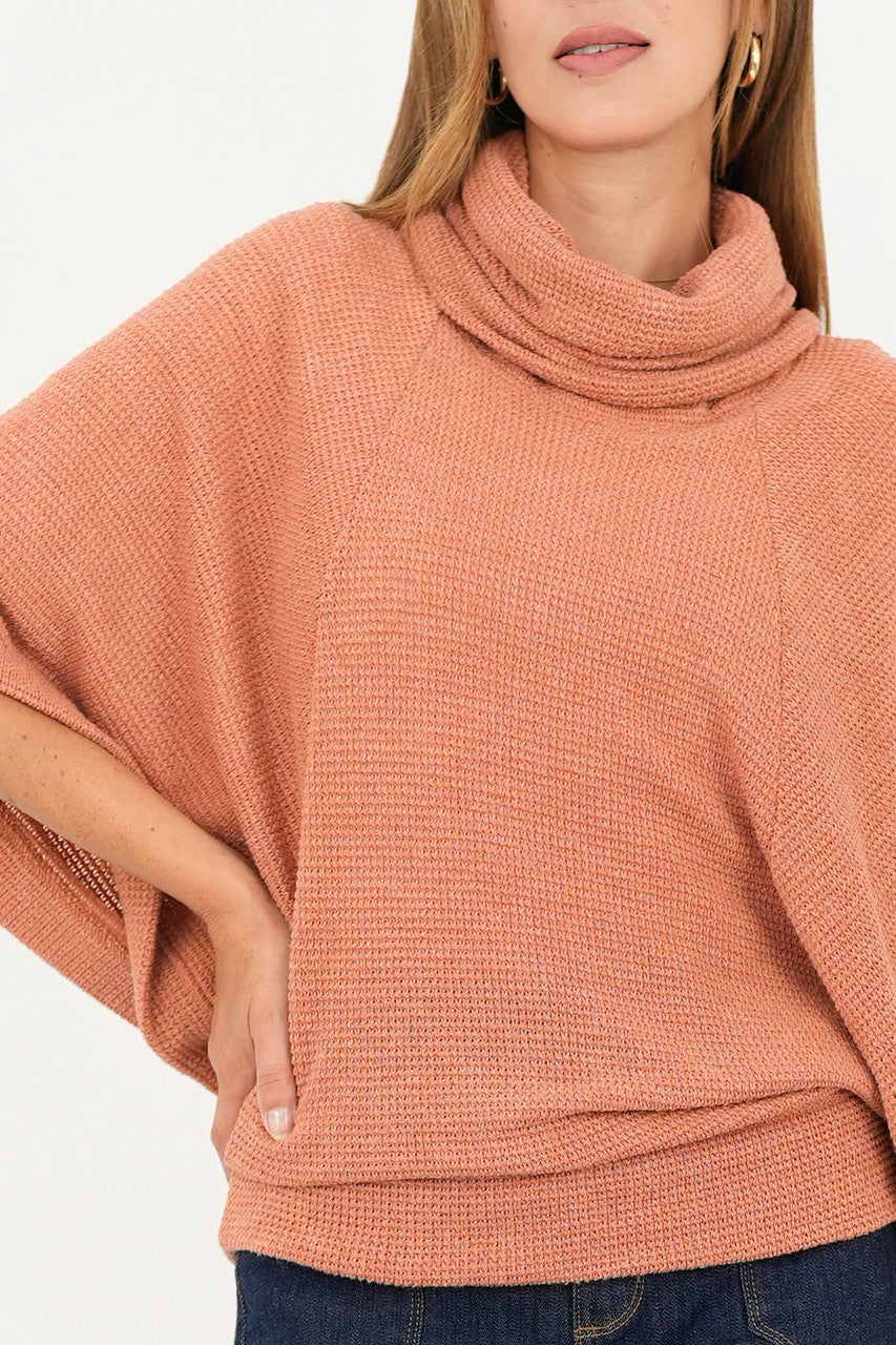 Poncho cuello alto