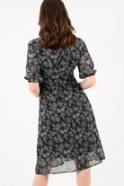 Vestido midi con escote V
