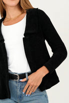 Chompa corta cuello sport