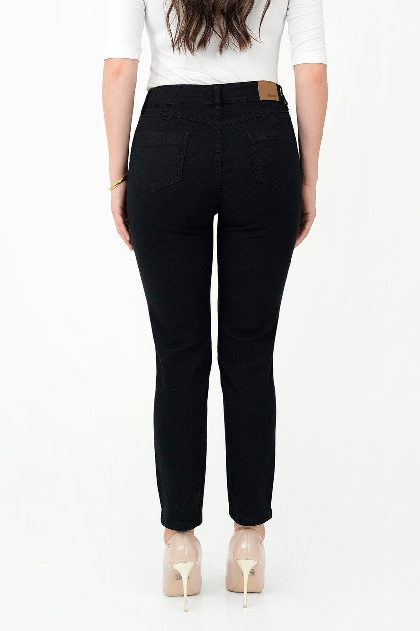 Pantalón Clásico con Pretina de Botón